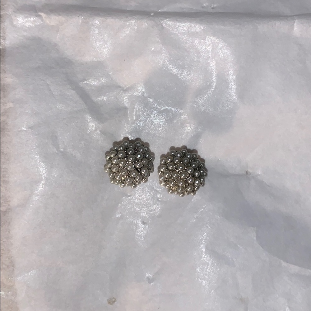 Pearl earrings